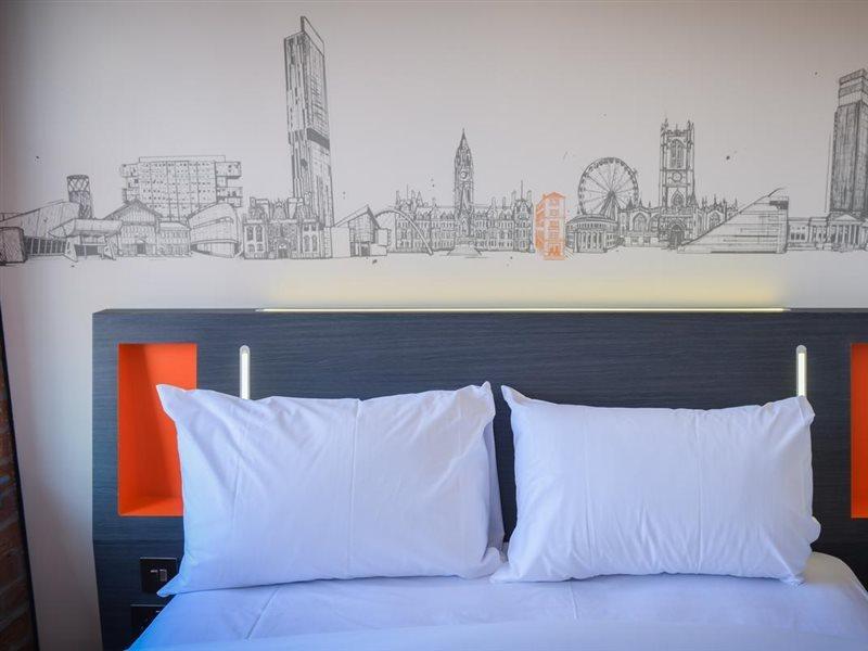 Easyhotel Hotel